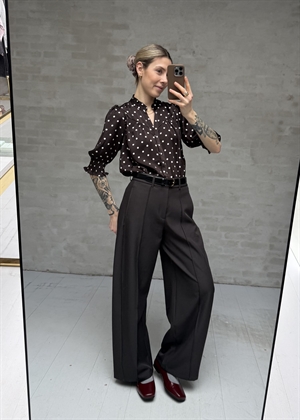 Diana dot bluse Dark Brown Neo Noir 